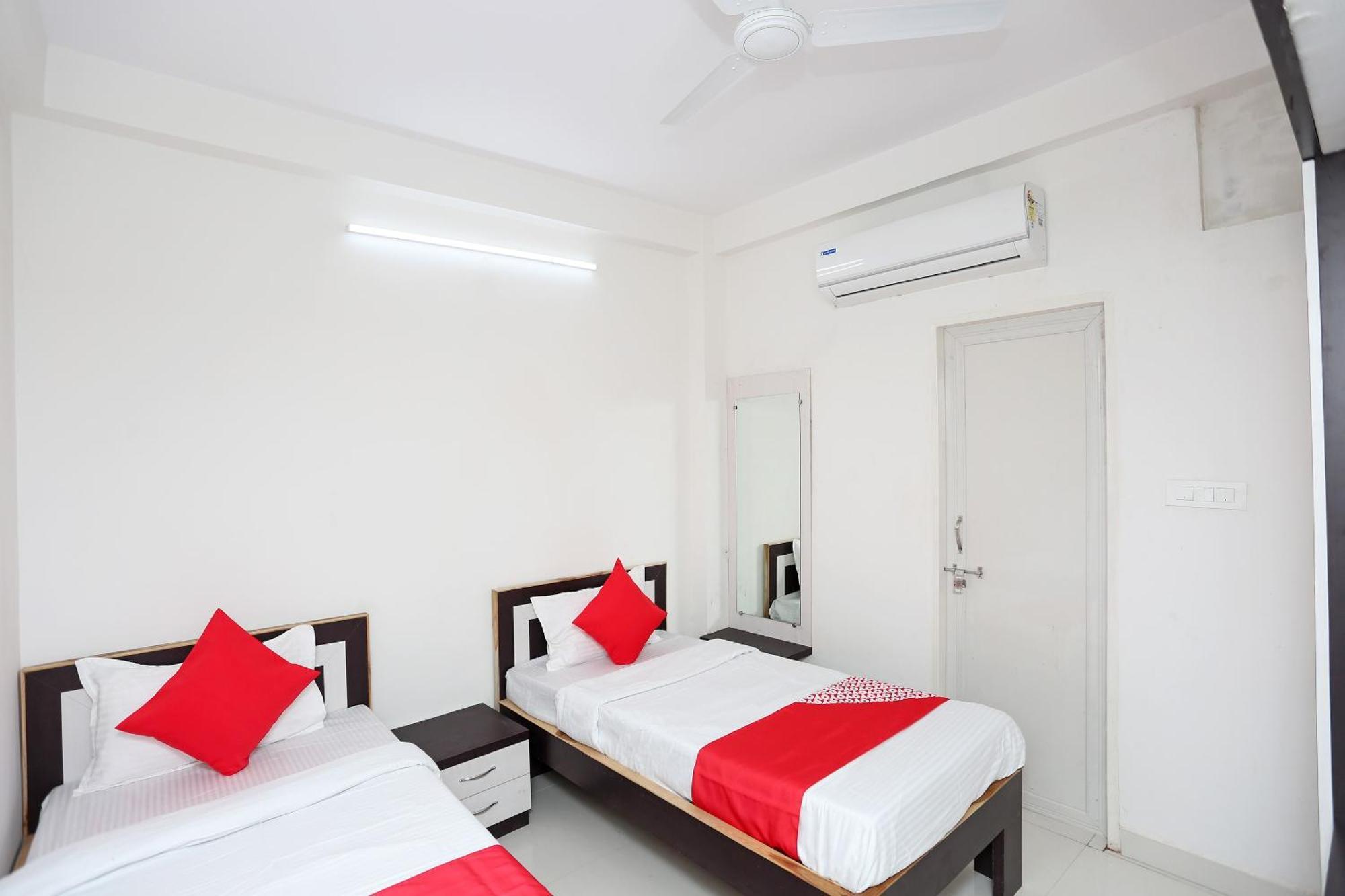 Hotel O 30359 Hotel The Vinayak Bhopal Zewnętrze zdjęcie