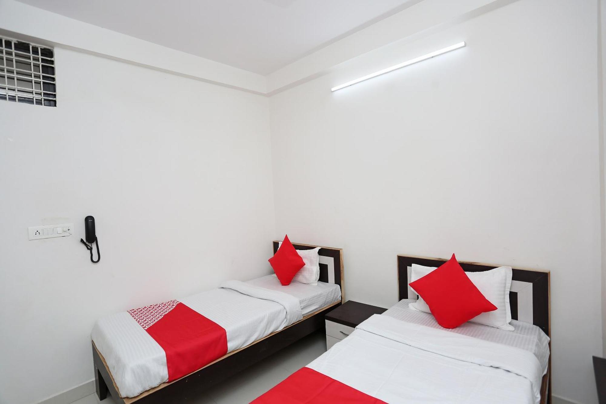 Hotel O 30359 Hotel The Vinayak Bhopal Zewnętrze zdjęcie