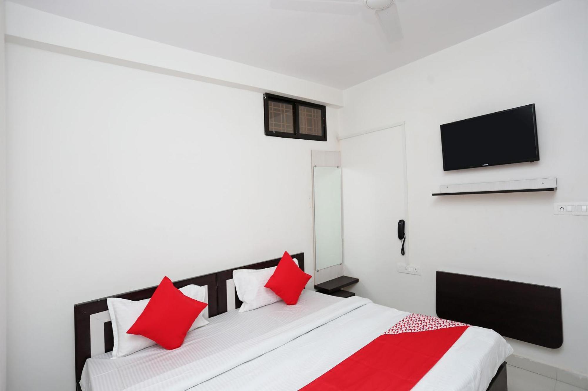 Hotel O 30359 Hotel The Vinayak Bhopal Zewnętrze zdjęcie